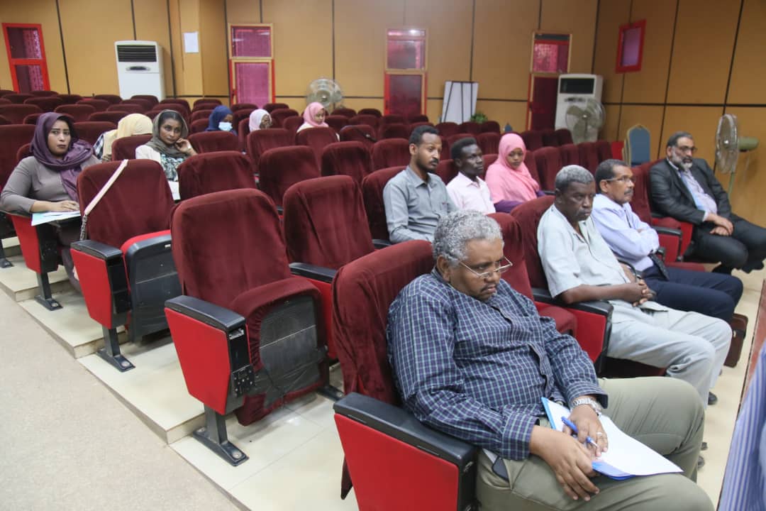 عمادة البحث العلمي بجامعة السودان تنظم ندوة عن ( دور البحوث في المنتجات الحلال )