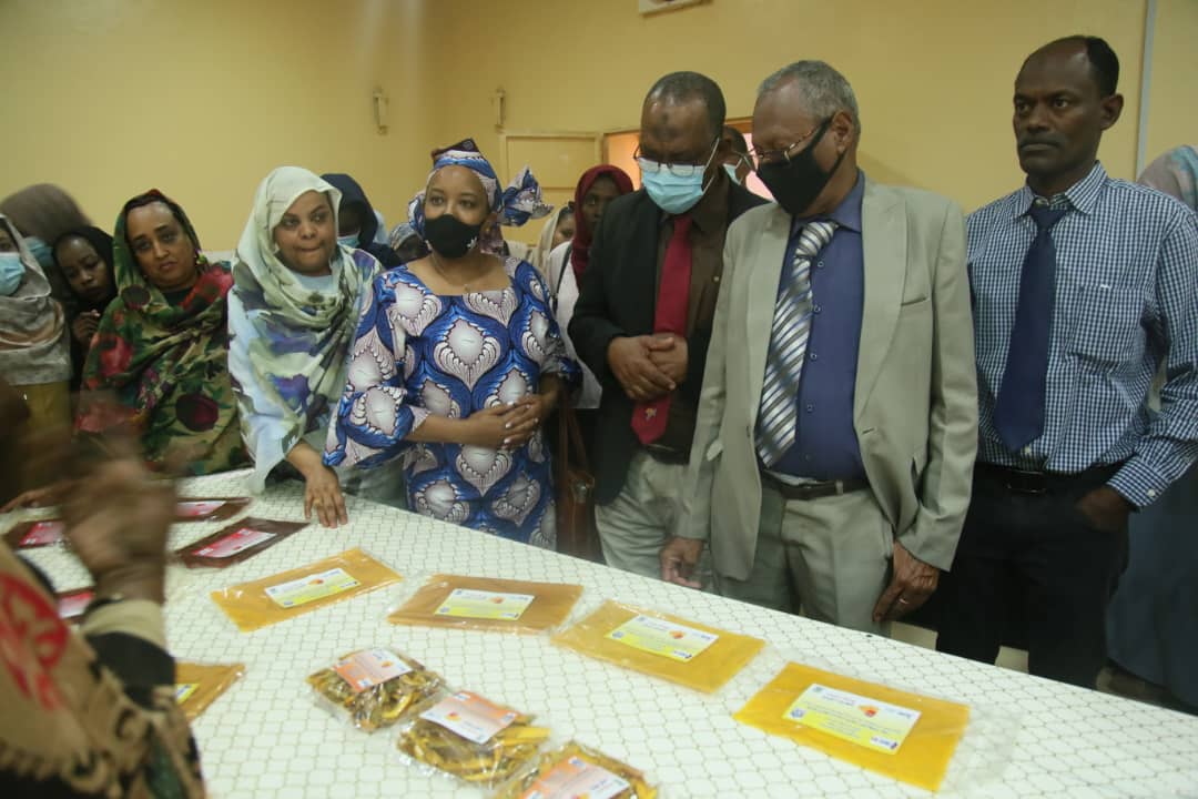 جامعة السودان تختتم دورة التصنيع الغذائي لرائدات الأعمال بكلية الدراسات الزراعية