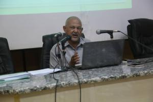 The Deanship of Scientific Research at the University Organizes a Symposium on “The Role of Research in Halal Products”